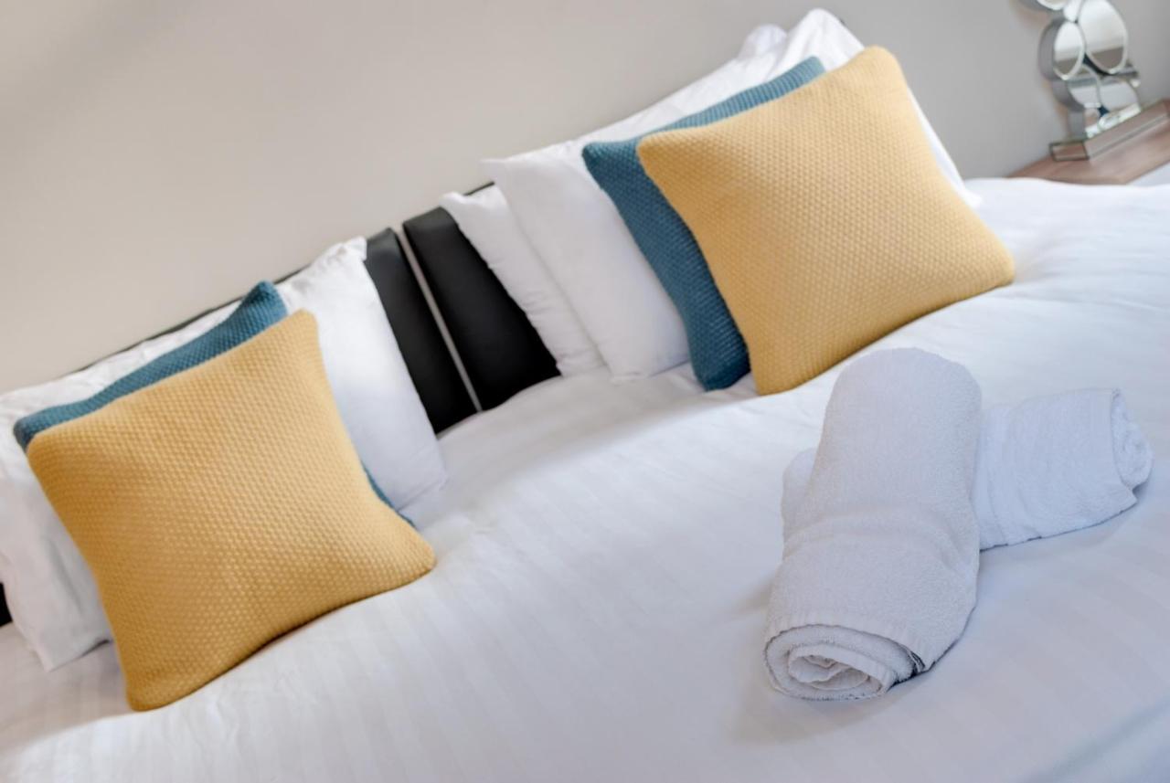 1 Water Street Aparthotel